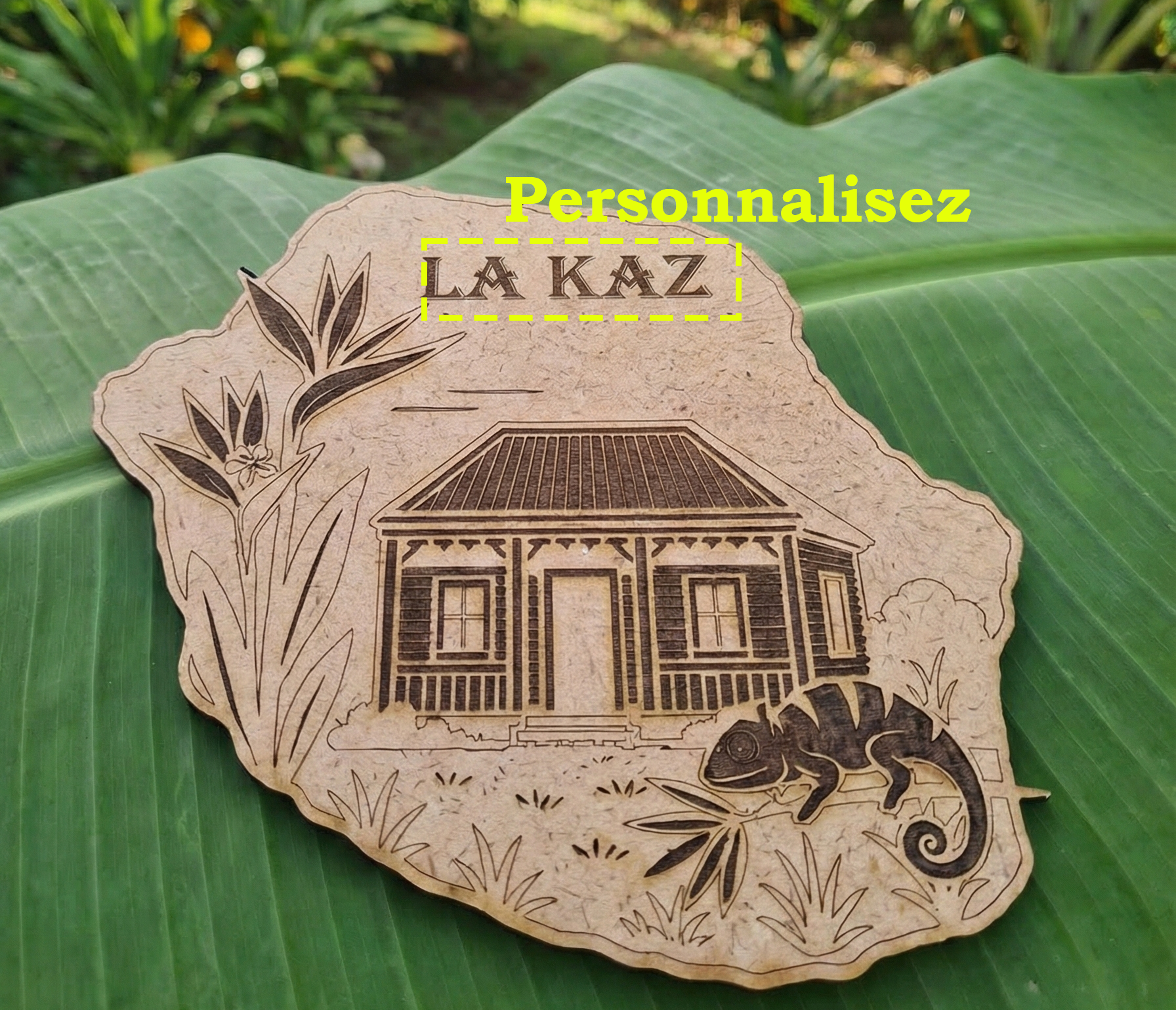 Plaque Déco Bois "La Kaz" – L’Âme de la Réunion chez vous – Image 1