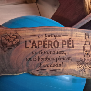 Planche en bois de Tamarins des Hauts personnalisés! – Image 2